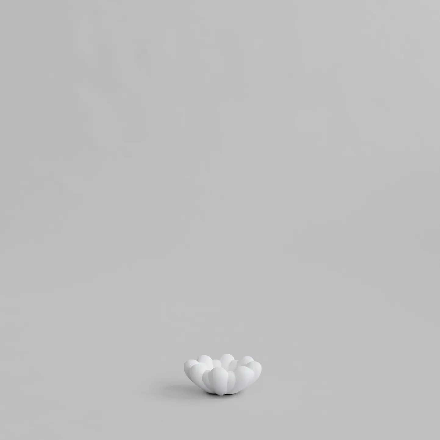 Bloom tray bowl mini, Bone White 101 Copenhagen