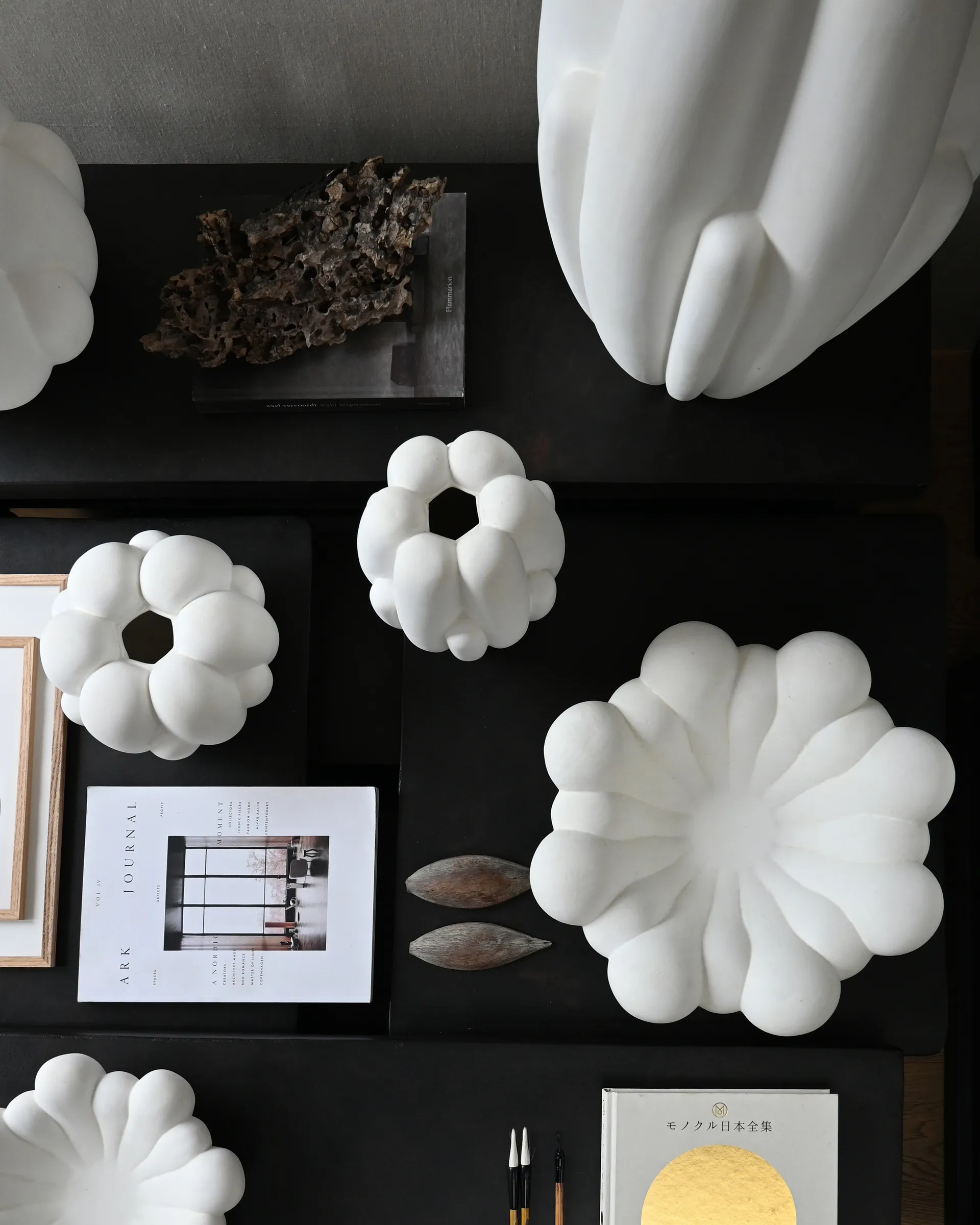 Bloom vase small 22.5x24 cm, Bone white 101 Copenhagen