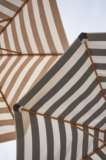 Hisshult parasol Ø270 cm - Blue stripe-teak - 1898