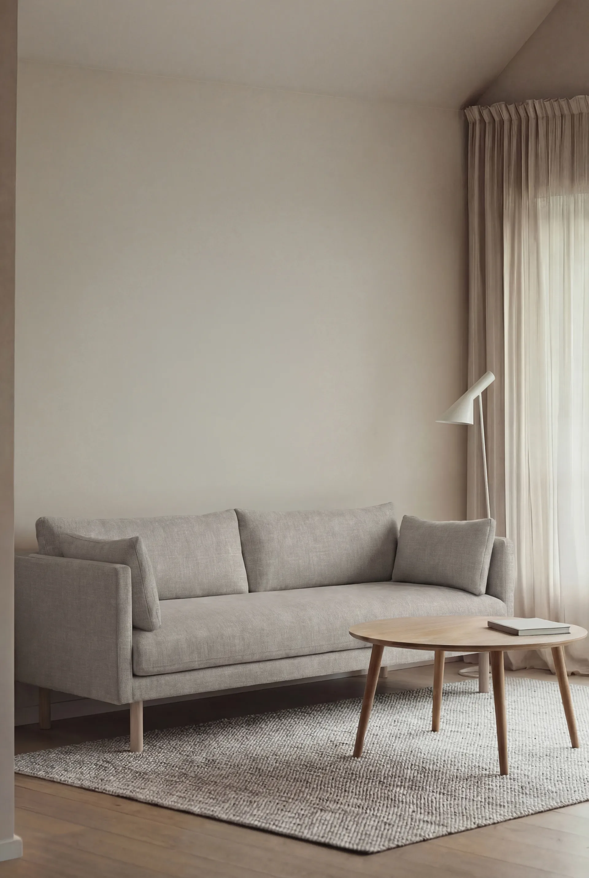 Linnevik sofa, Same Grey 6673-white-oiled oak, 3-seater 1898
