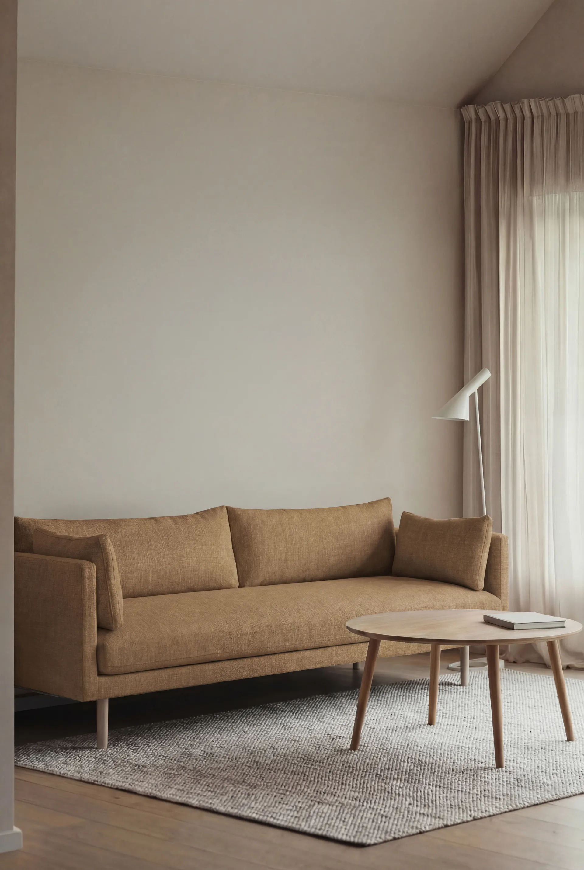 Linnevik sofa, Same Ochre 6676-white-oiled oak, 4-seater 1898