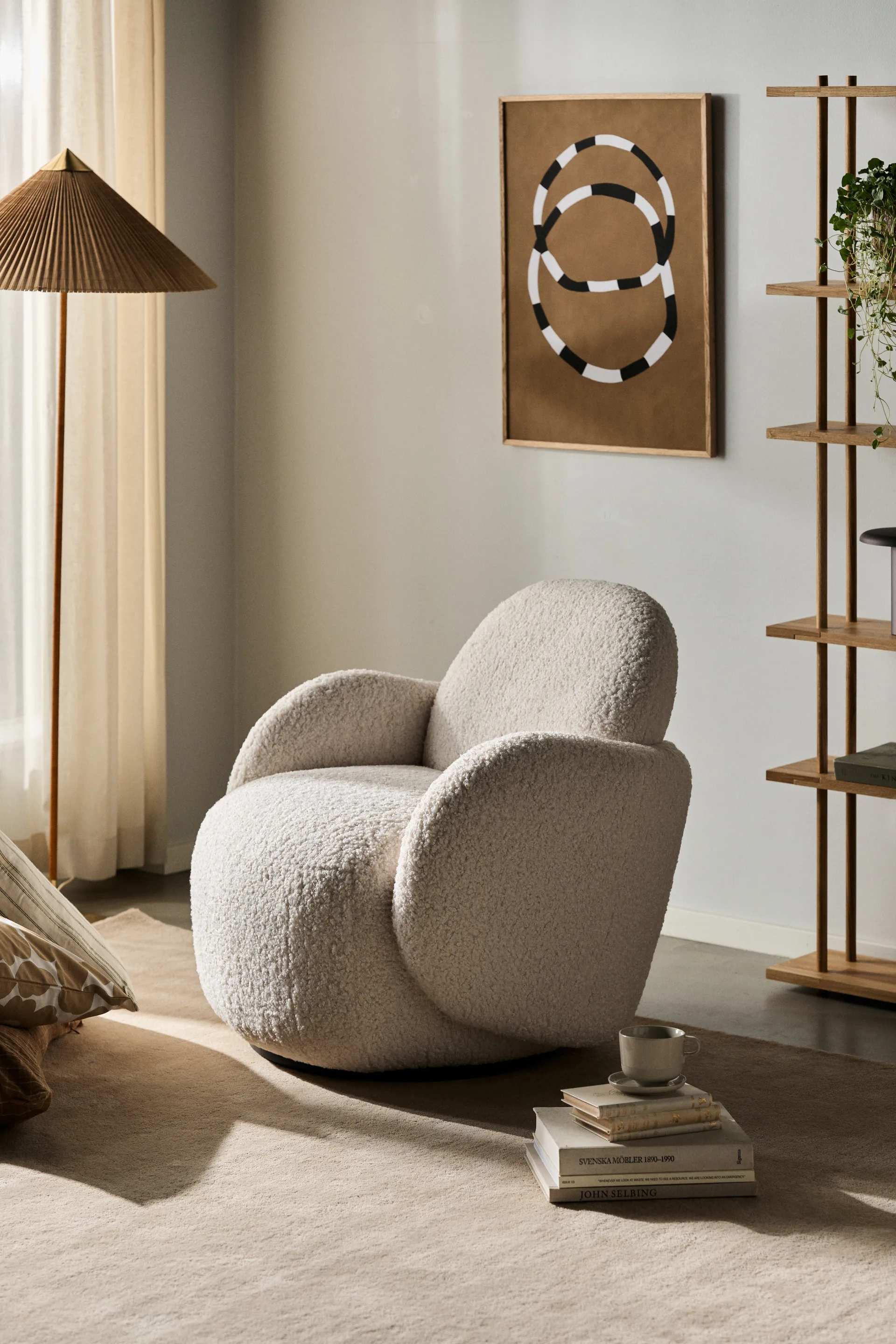 Mo armchair with swivel function, Glore White 1243 1898