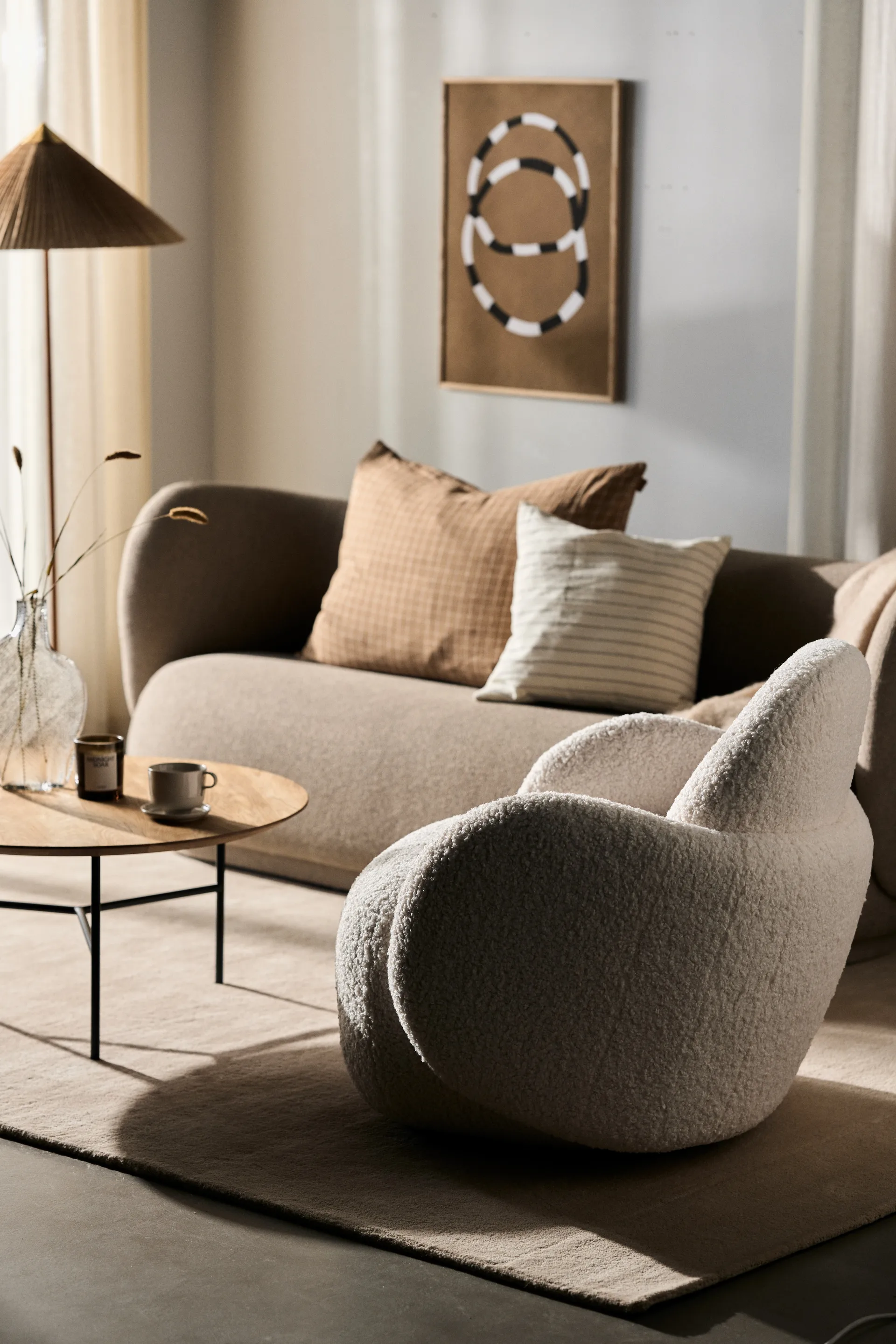 Mo armchair with swivel function, Glore White 1243 1898