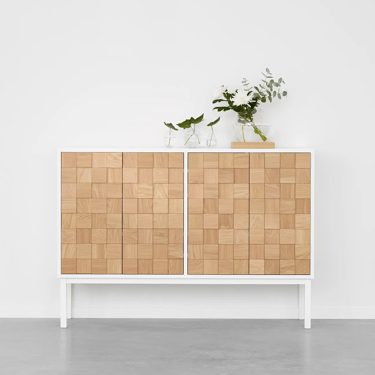 Collect 2016 low cupboard, White oiled oak-white A2