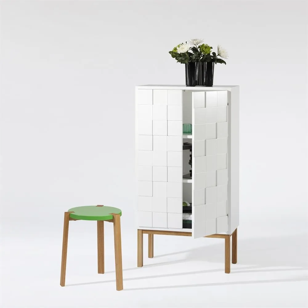 Collect cabinet 2010 white oak, Oak leg A2