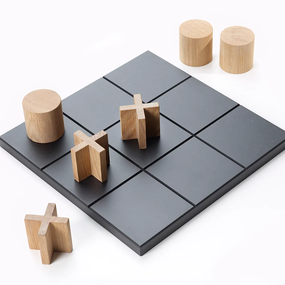 Play game, Black-game pieces in white-oiled oak A2