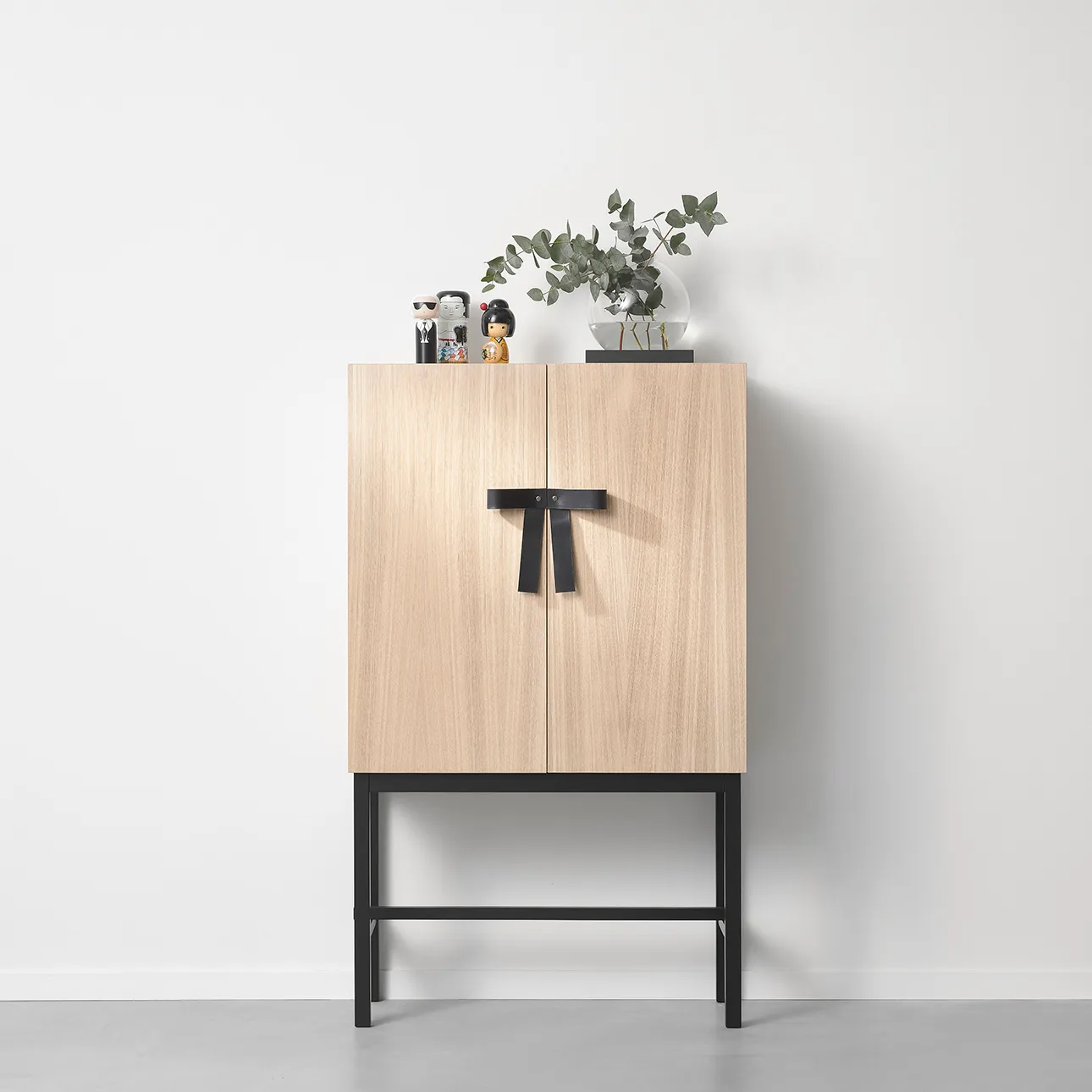 The Bow cupboard, White-oiled oak-black A2