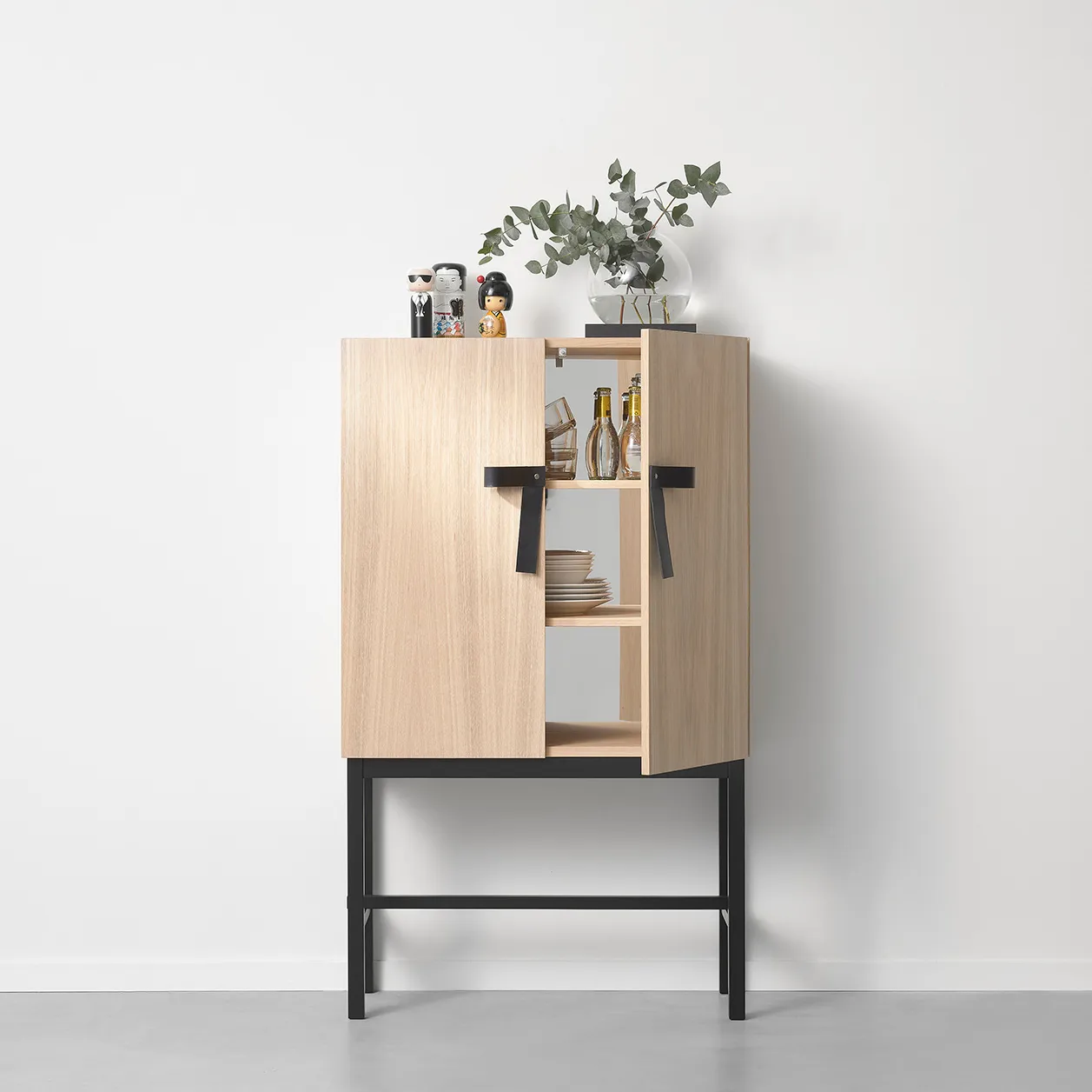 The Bow cupboard, White-oiled oak-black A2