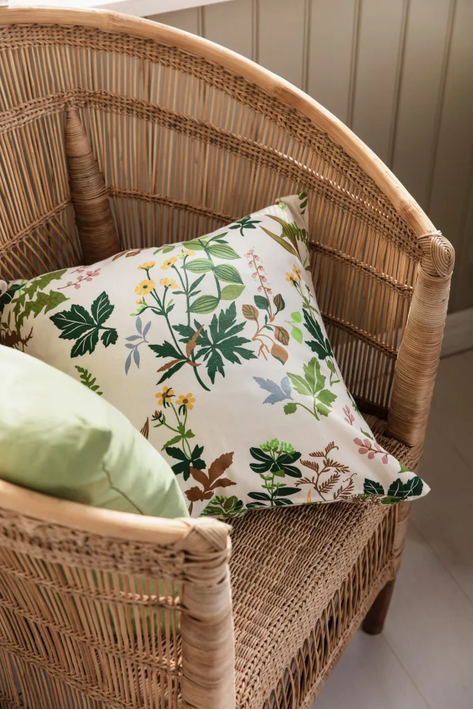 Ängsö cushion cover 47x47 cm, Multi-beige Almedahls