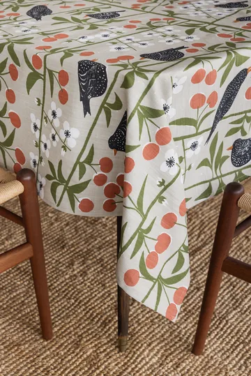 Cherry Garden tablecloth - Beige, 145x250 cm - Almedahls