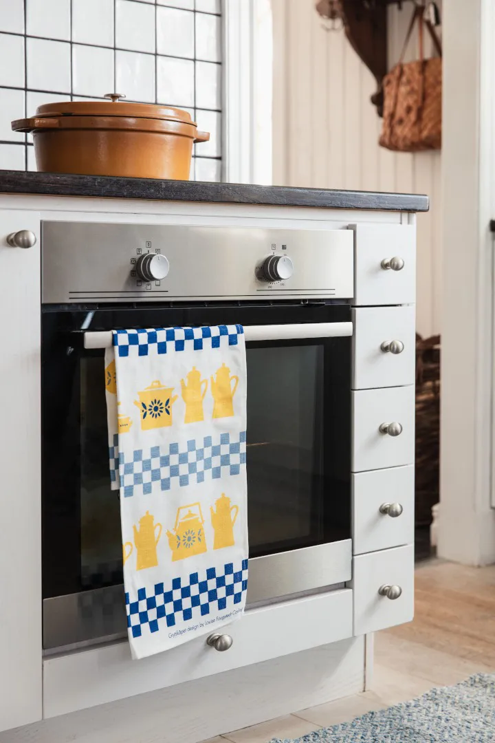Grytskåpet kitchen towel 47x70 cm, Multi-yellow-blue Almedahls