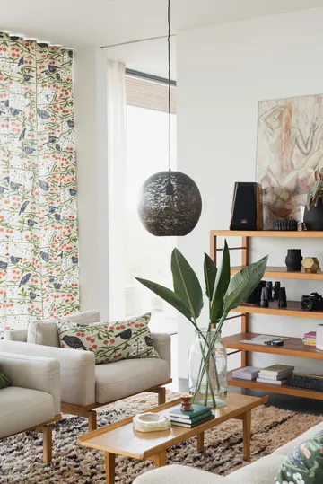 Körsbärsträdgården fabric - Beige - Almedahls