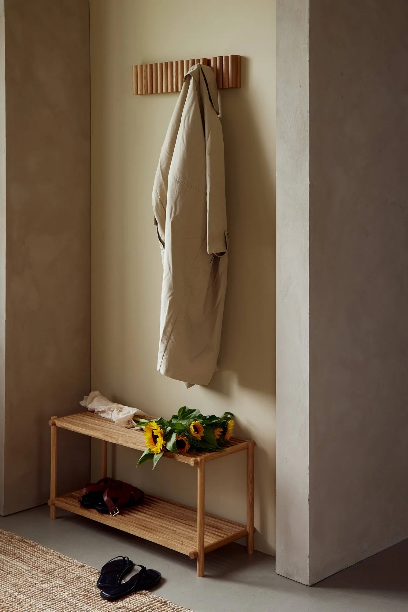 Column shoe rack, Matt lacquered oak Andersen Furniture
