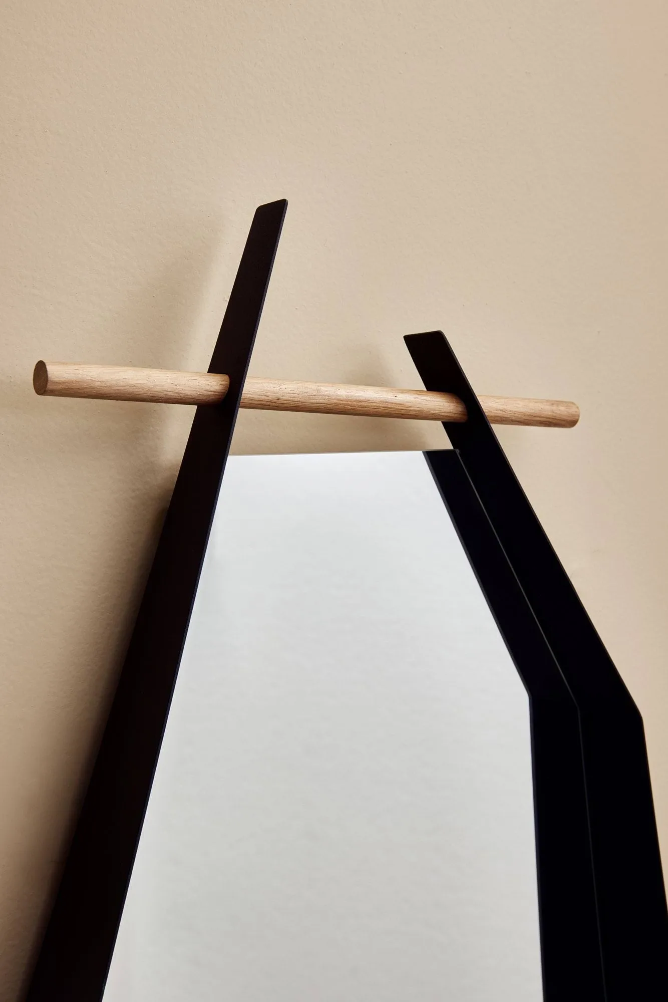 Edge mirror, Black (black) Andersen Furniture