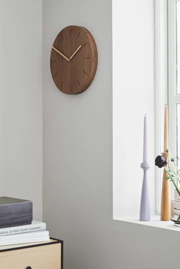 Watch:Out wall clock oak - smoked oak-brass - Applicata
