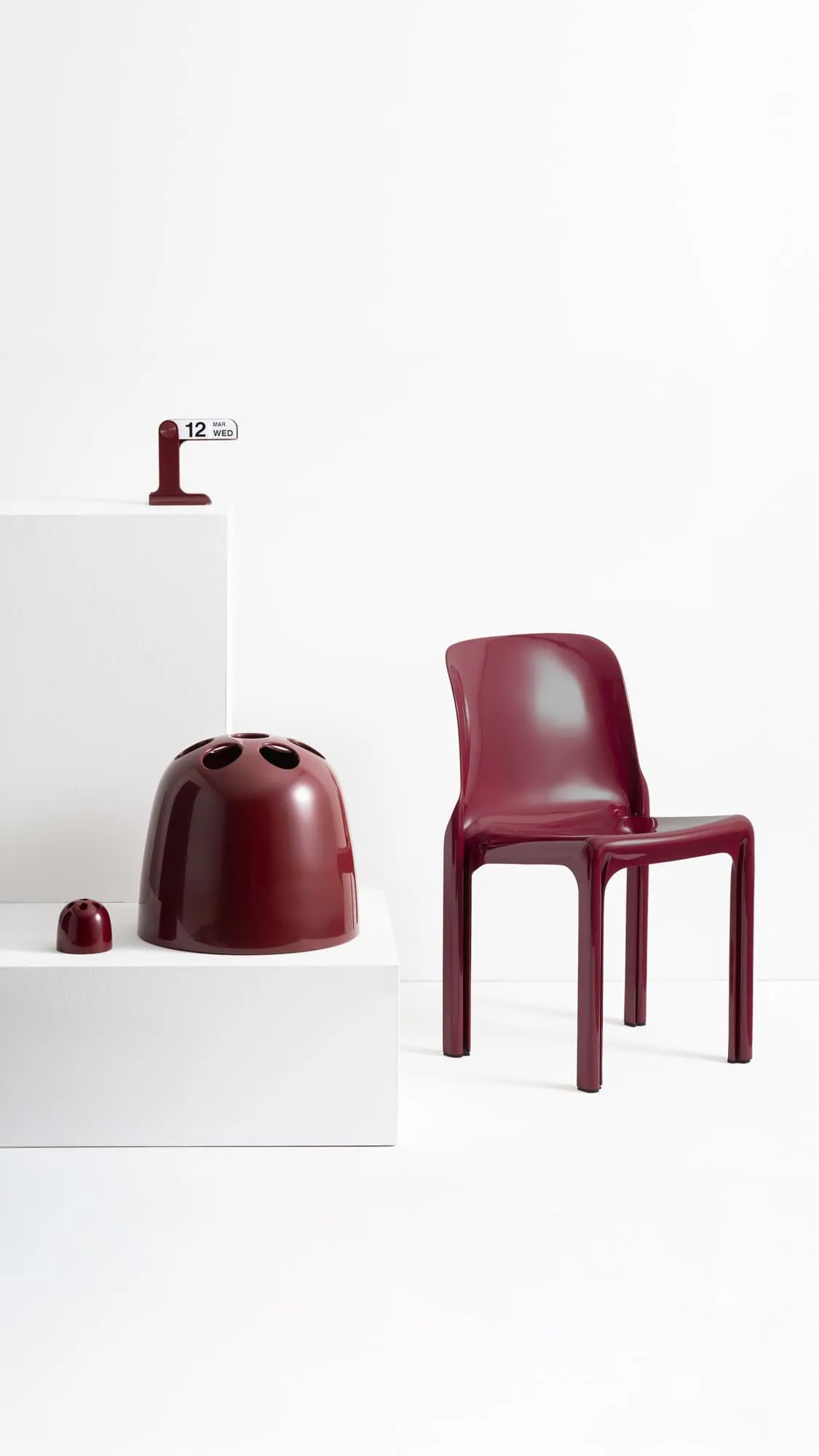 Timor perpetual calendar, Ruby red Artemide