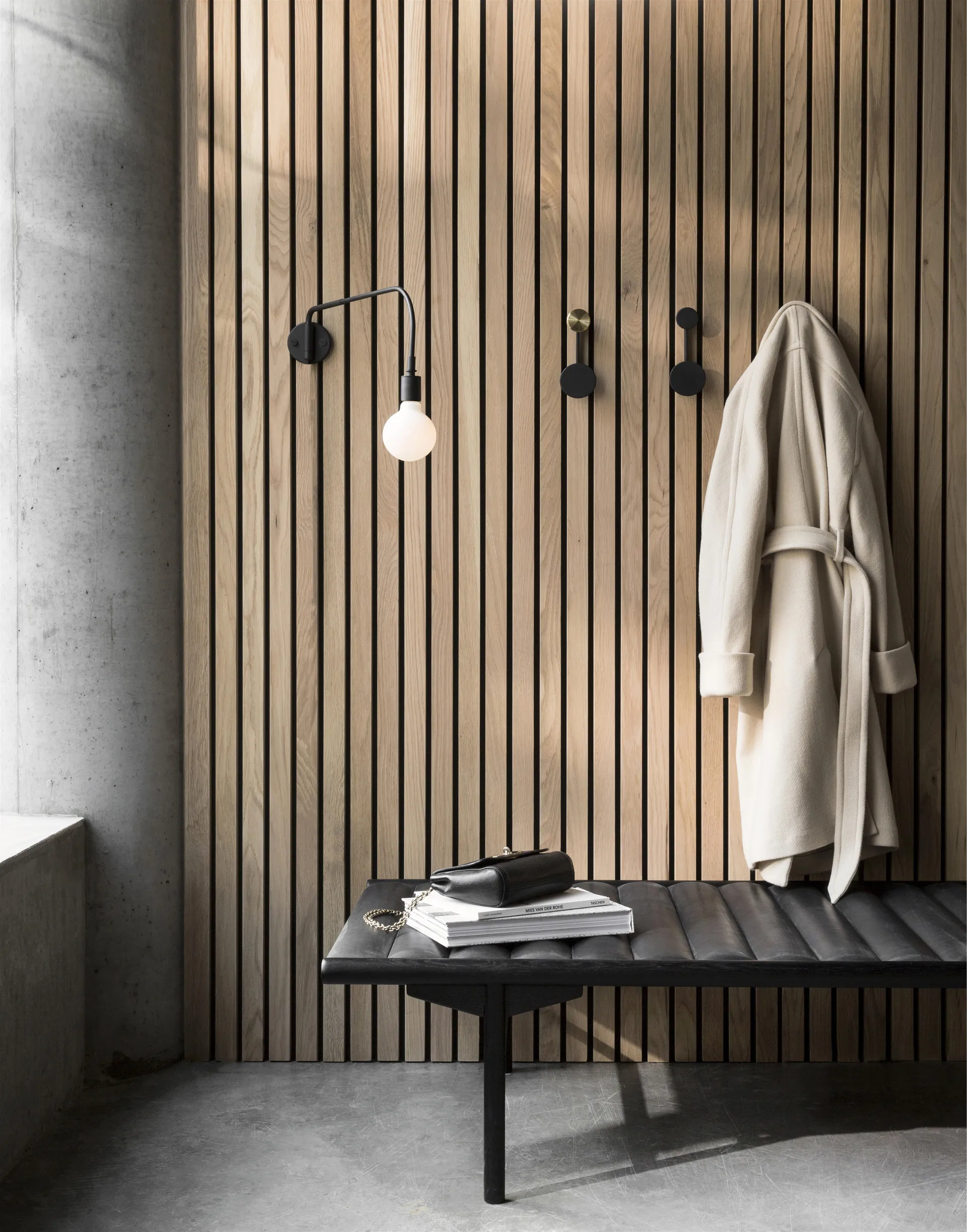 Afteroom clothes hanger small, Black-brass Audo Copenhagen
