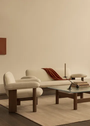 Brasilia armchair low back - Walnut-Sahara sheepskin curly - Audo Copenhagen