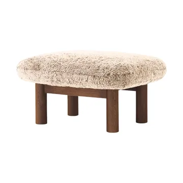 Brasilia footstool - Dark oak-Nature sheepskin curly - Audo Copenhagen