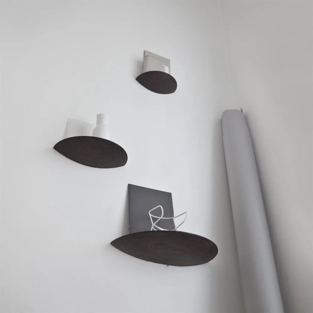 Gridy Fungi shelf dark oak, medium Audo Copenhagen
