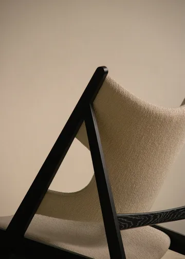 Knitting lounge chair - Barnum Bouclé 24-black oak - Audo Copenhagen