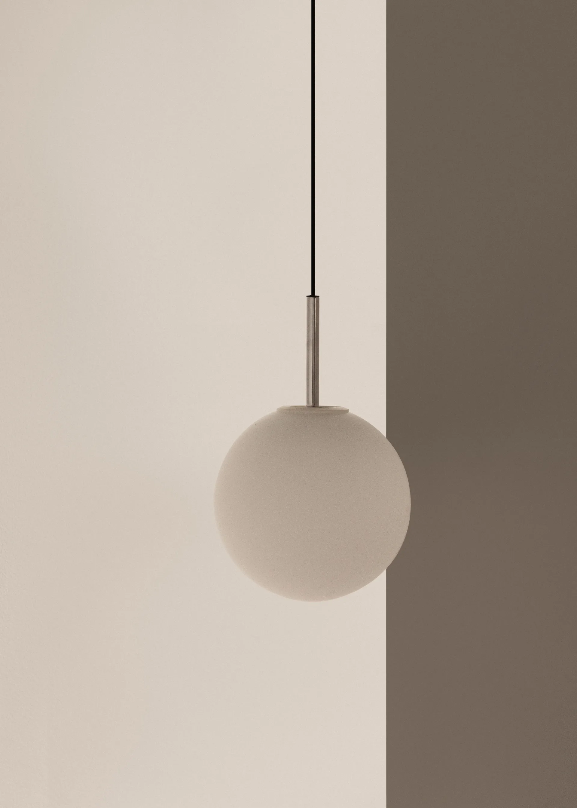 TR Bulb pendant, Polished steel Audo Copenhagen