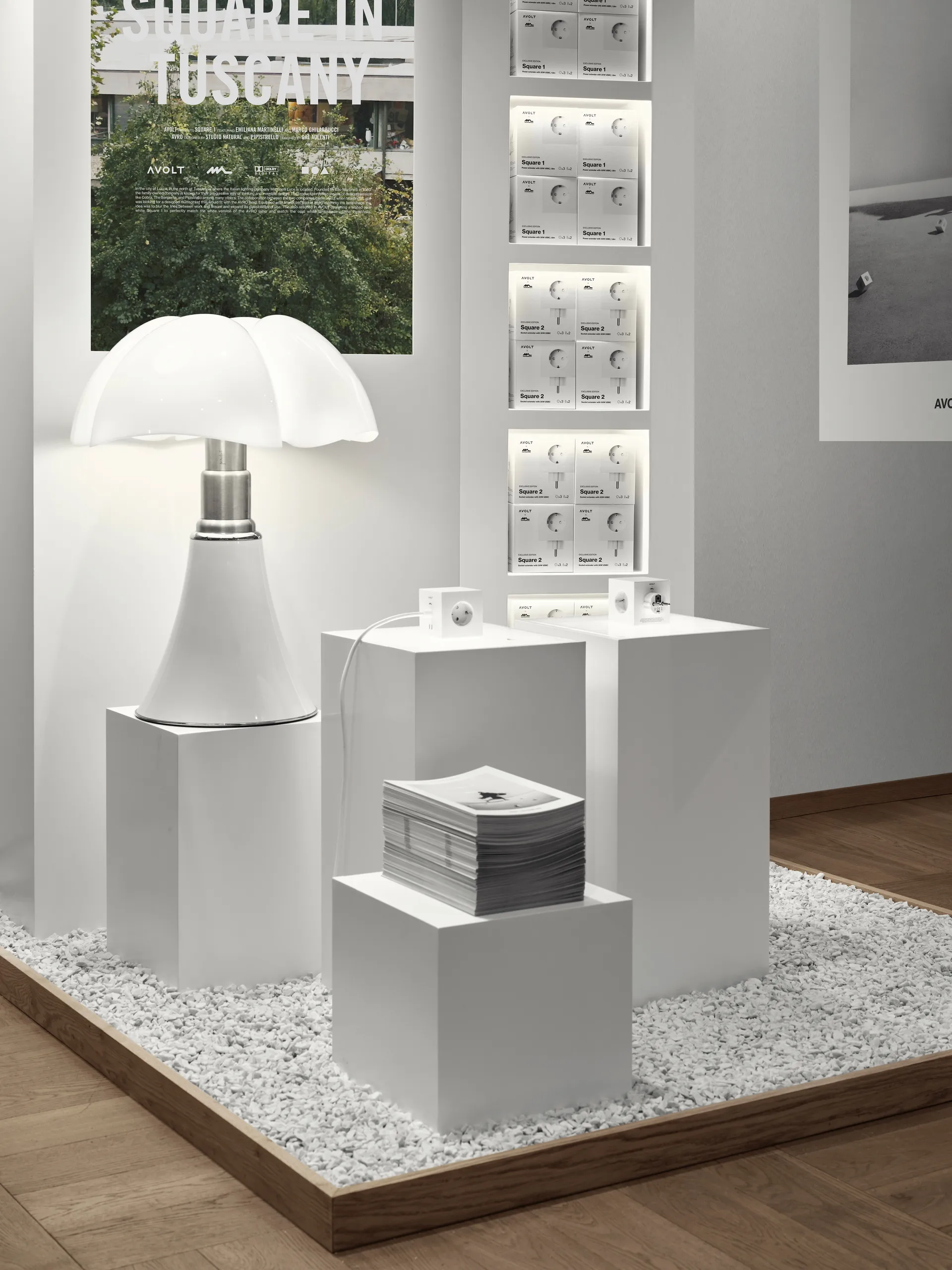 Square 2 outlet, Martinelli Luce Opal White Avolt