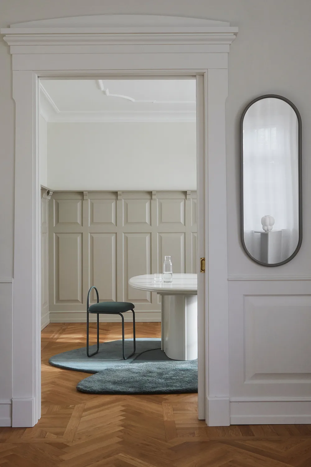 Angui mirror oval 108 cm, Taupe AYTM