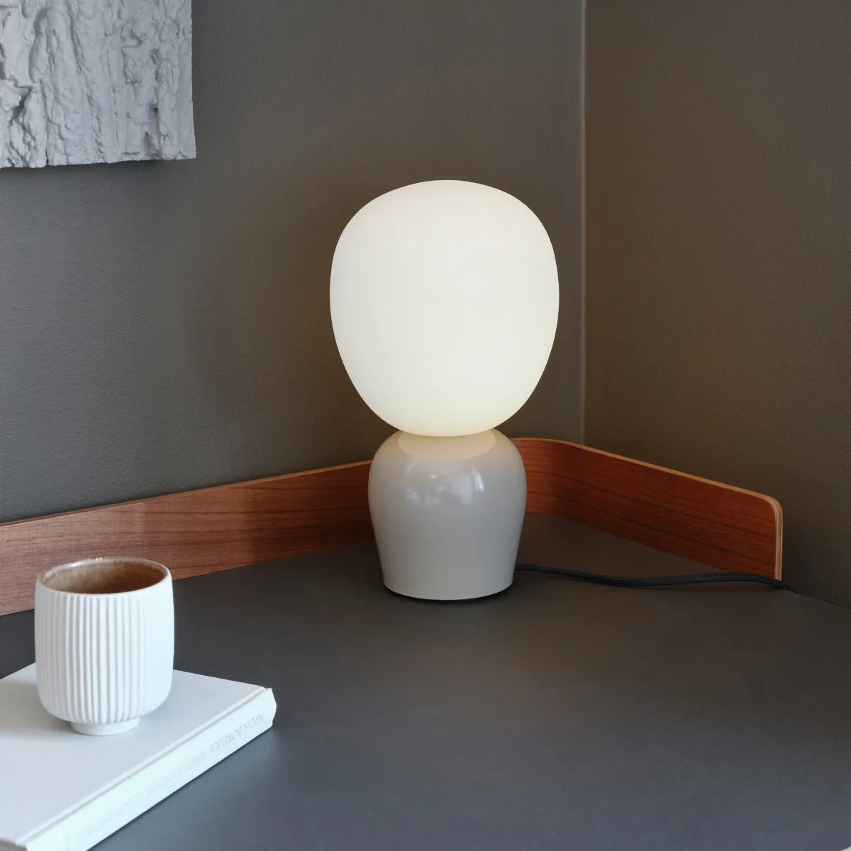 Buddy table lamp opalglass, Soft greige Belid