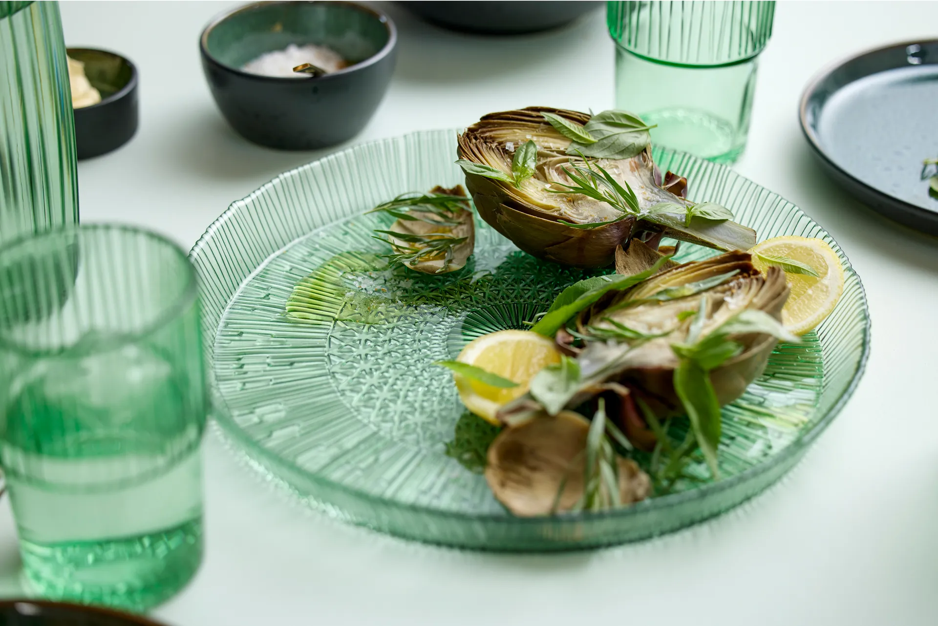 Kusintha serving dish round Ø30 cm, Green Bitz