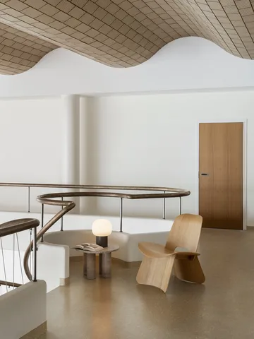 Nagomi chair - Oiled plywood - blomus