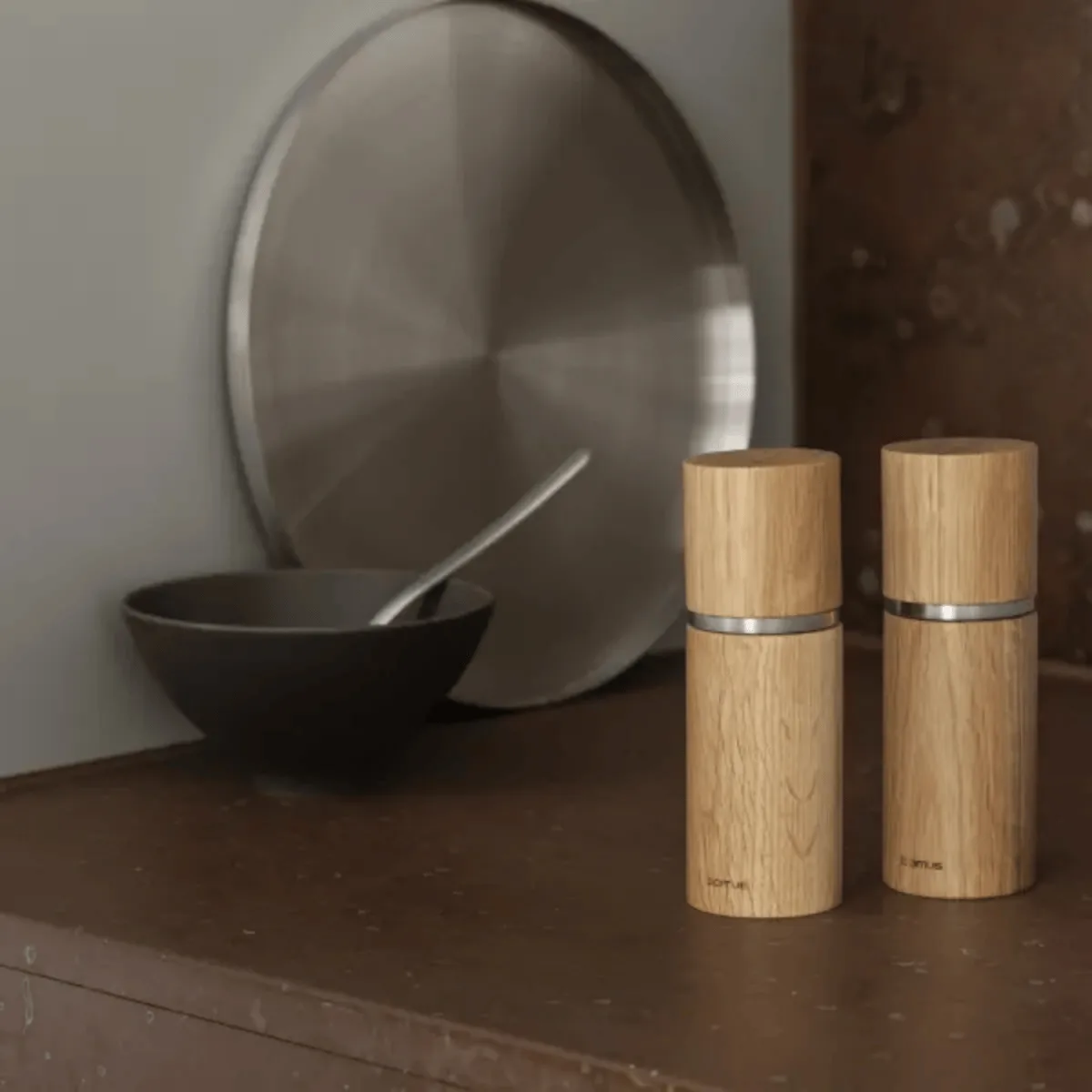 Pepe Salt and Pepper Grinder Set 15 cm, Oak blomus
