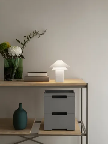 Sanaka portable table lamp - White - blomus