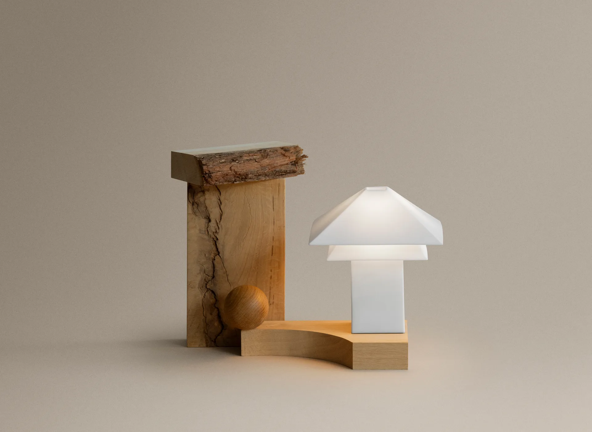 Sanaka portable table lamp, White blomus