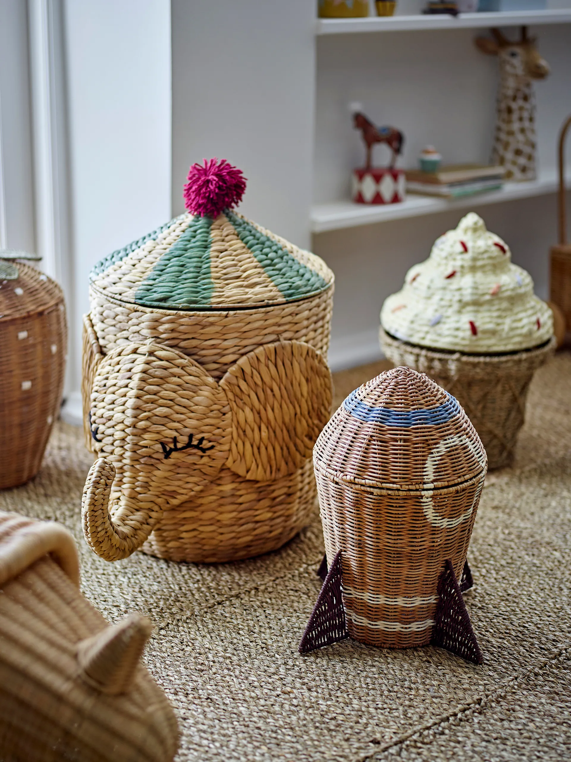 Bobo basket with lid 35x50 cm, Natural Bloomingville