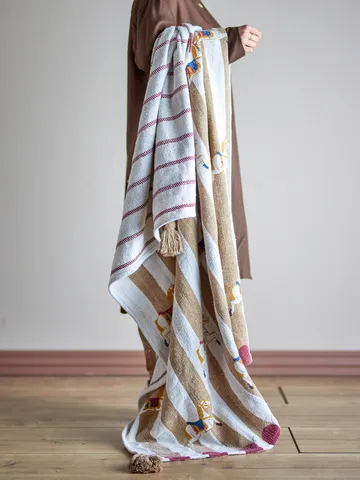 Merry-go-round blanket 130x160 cm - Beige-red - Bloomingville