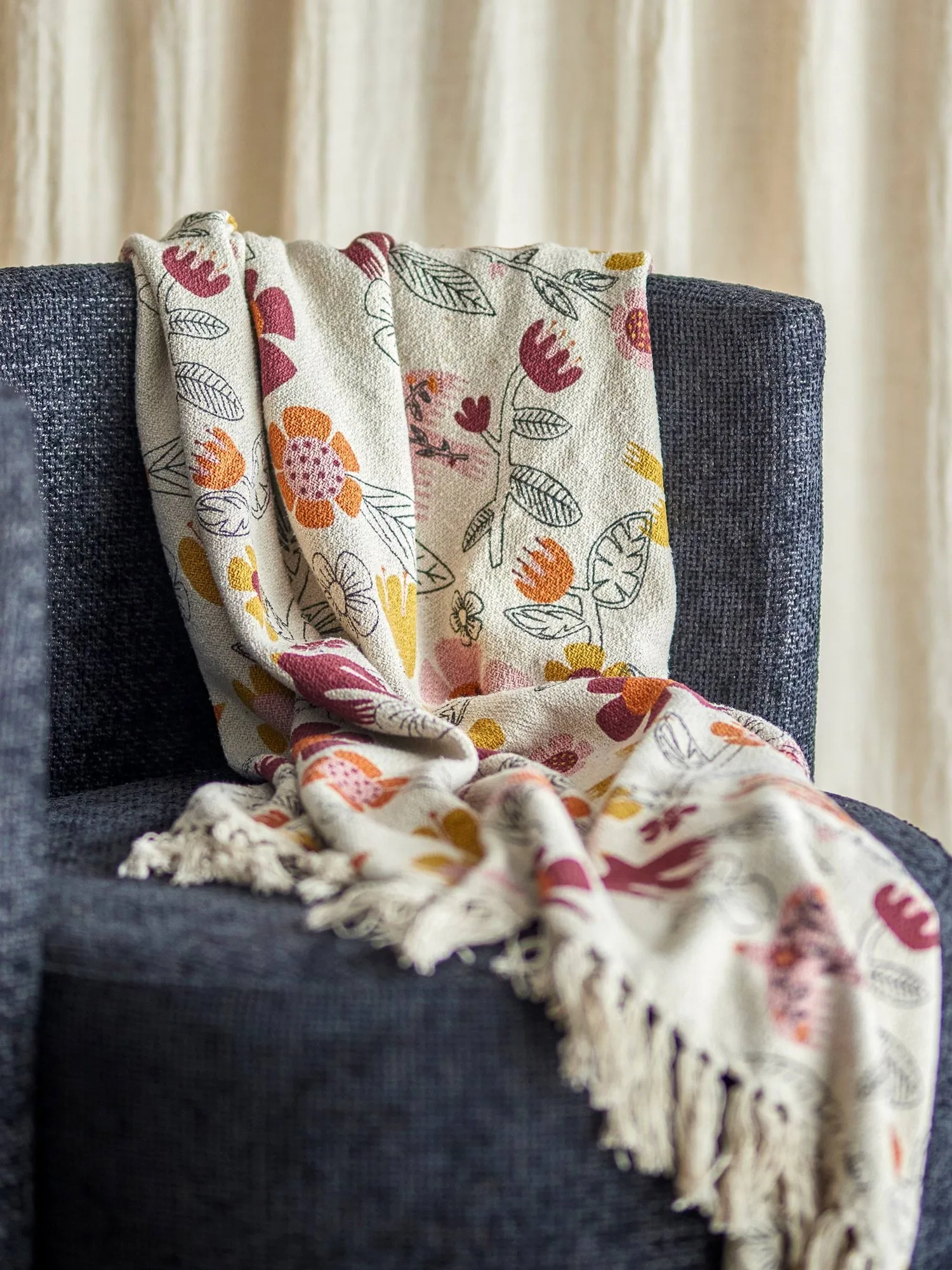 Vivielle throw blanket, Multi, 160x130 cm Bloomingville