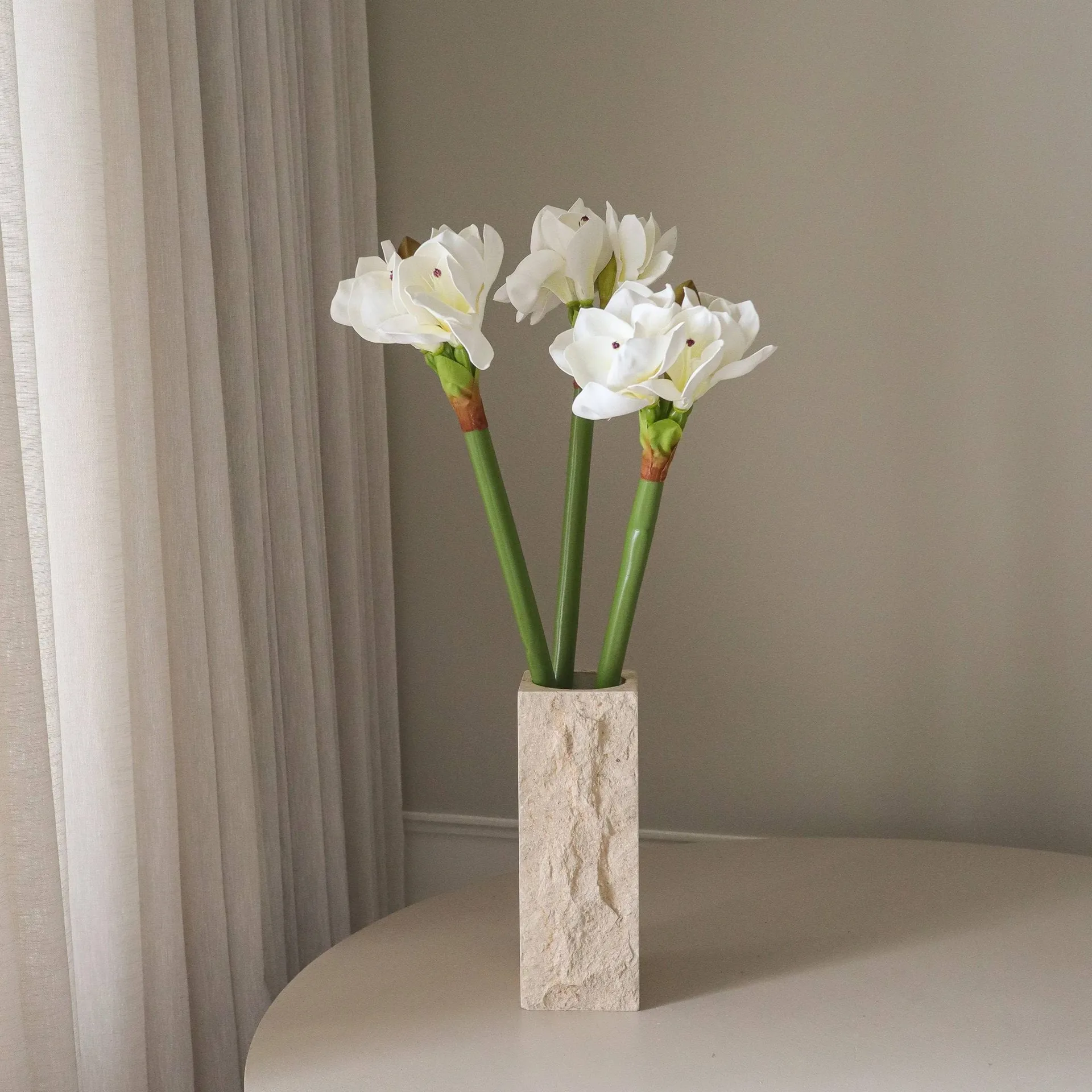 Amaryllis artificial flower, White, 73 cm Botané