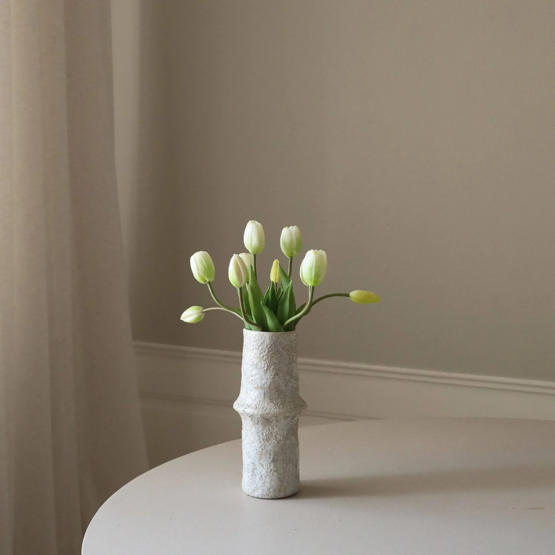 Artificial tulip bouquet, White, 10 pcs Botané