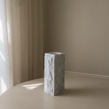 Carrara Edge marble vase - Medium, 30 cm - Botané
