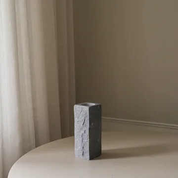 Cartier Edge marble vase - Small, 25 cm - Botané