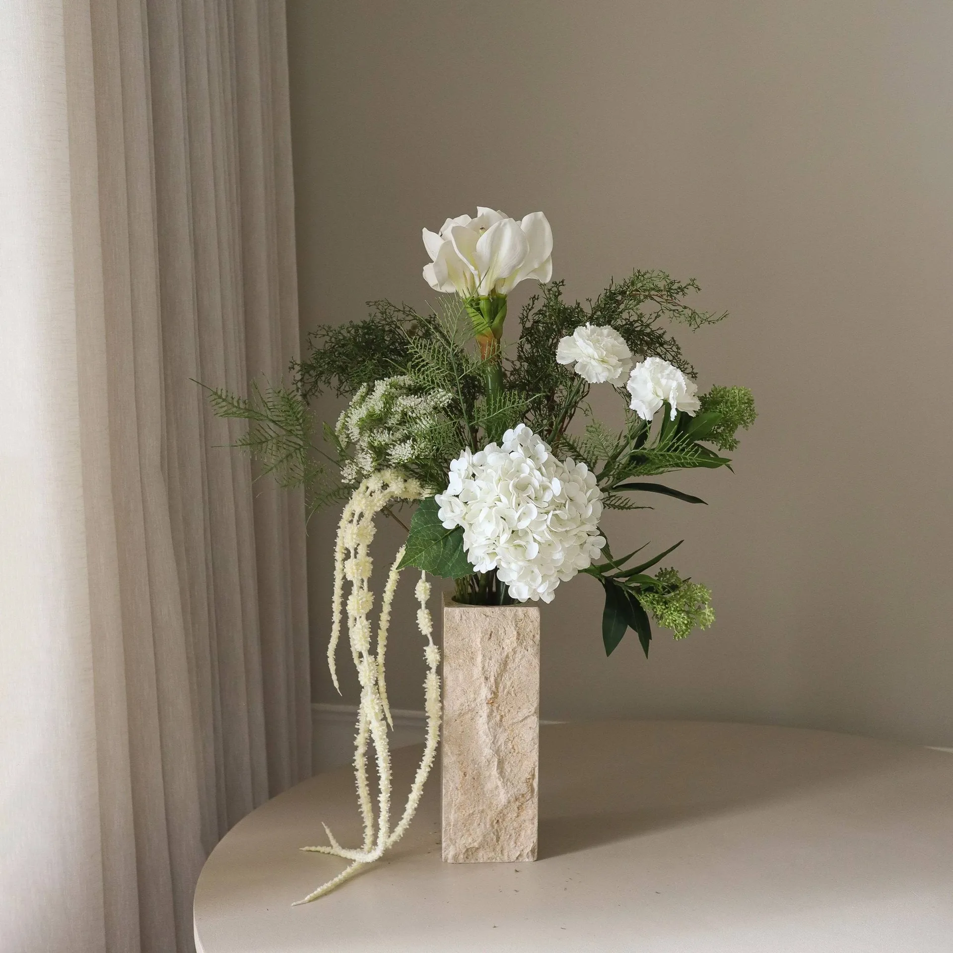 Frosted garden artificial bouquet, Amaryllis, hydrangea, carnations, amaranth, 90 cm Botané