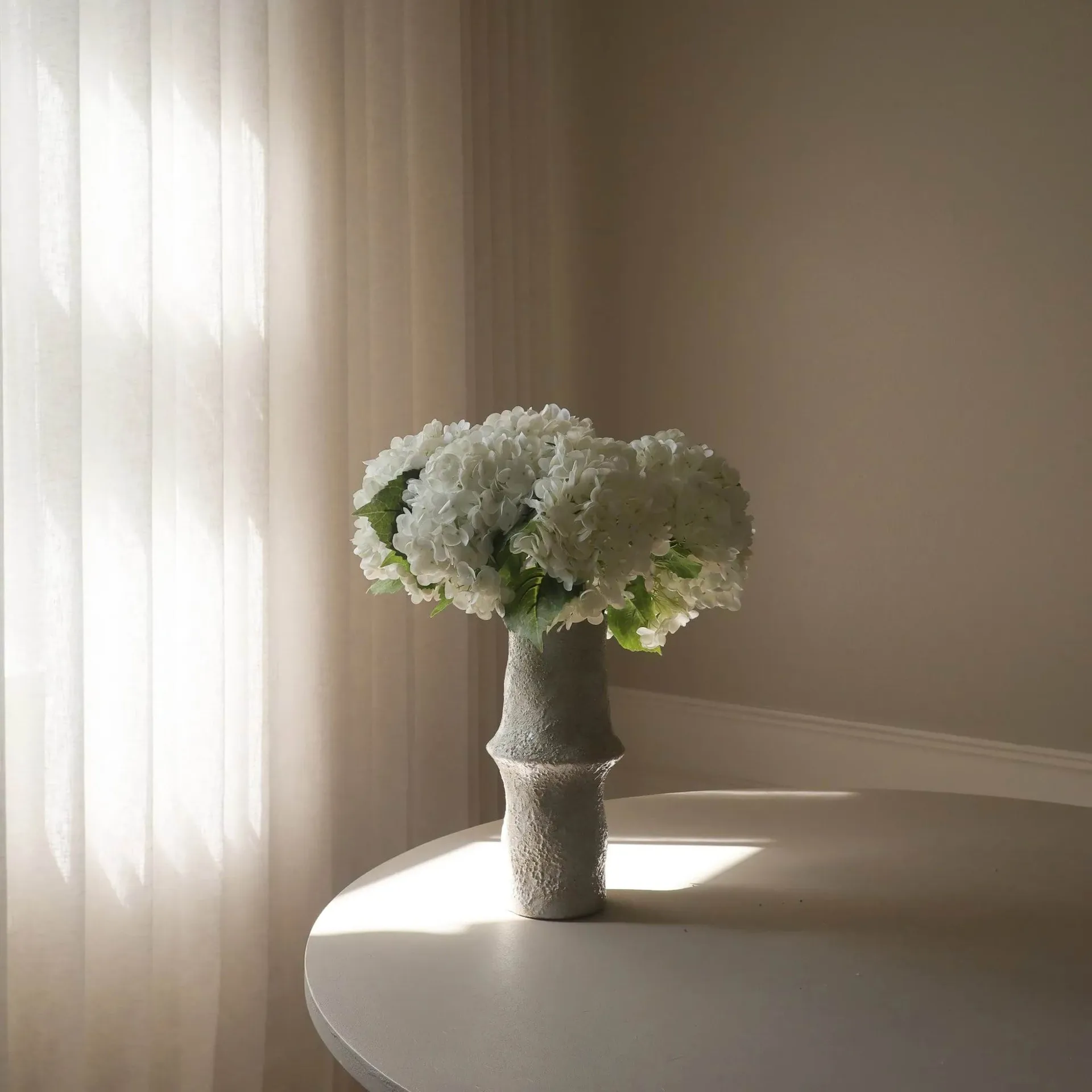 Hydrangea artificial bouquet, White, 7 pcs Botané