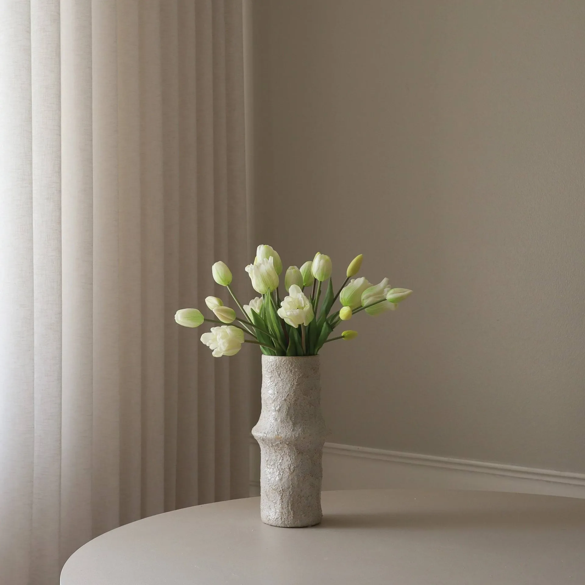 Mixed artificial tulip bouquet, White, 20 pcs Botané