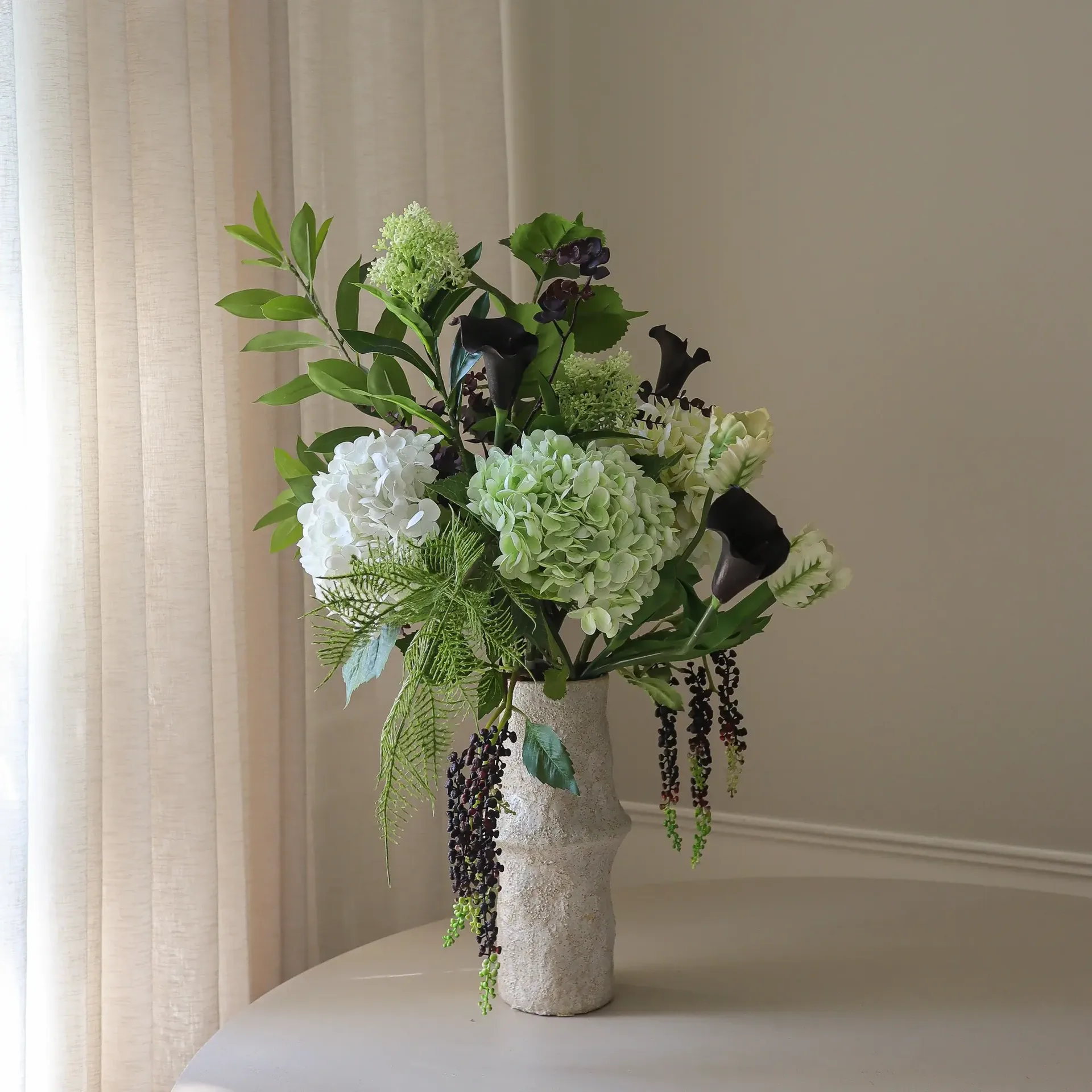 Moonlit Garden artificial bouquet, Hydrangea-parrot tulip-calla, 106 cm, 17 pcs Botané