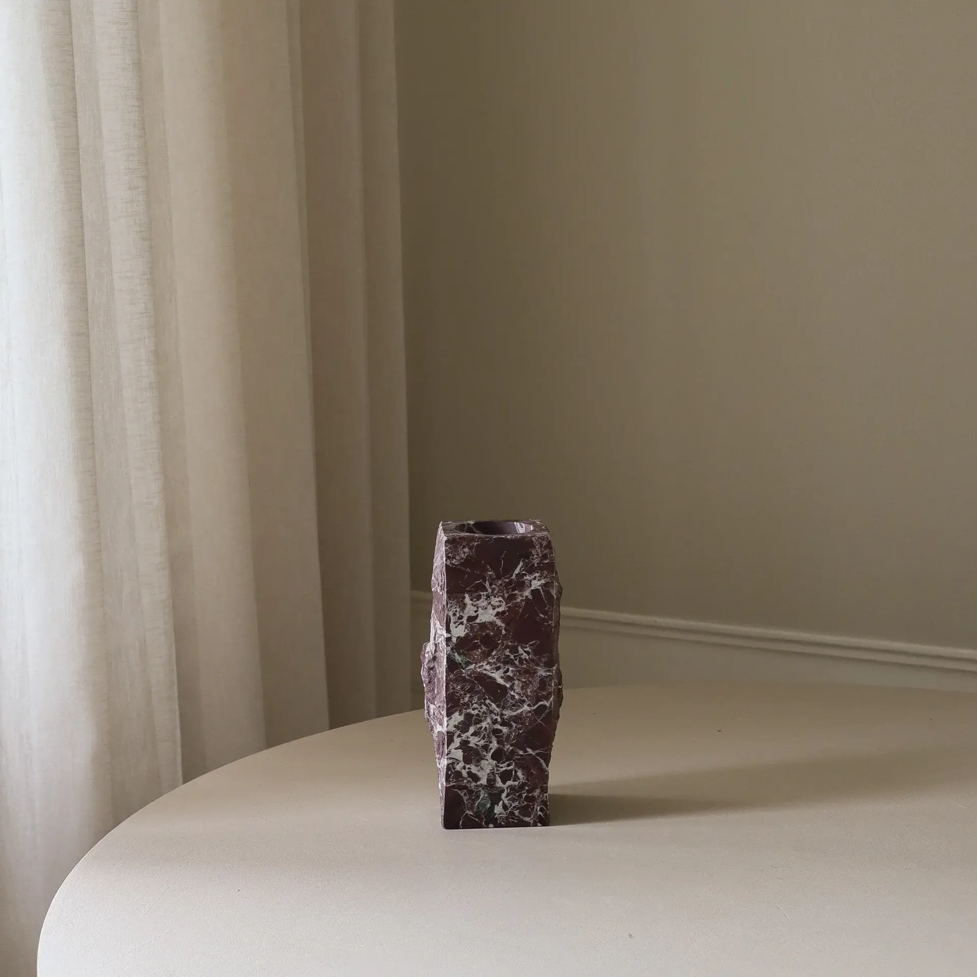 Rosso Levanto Edge marble vase, Small, 25 cm Botané