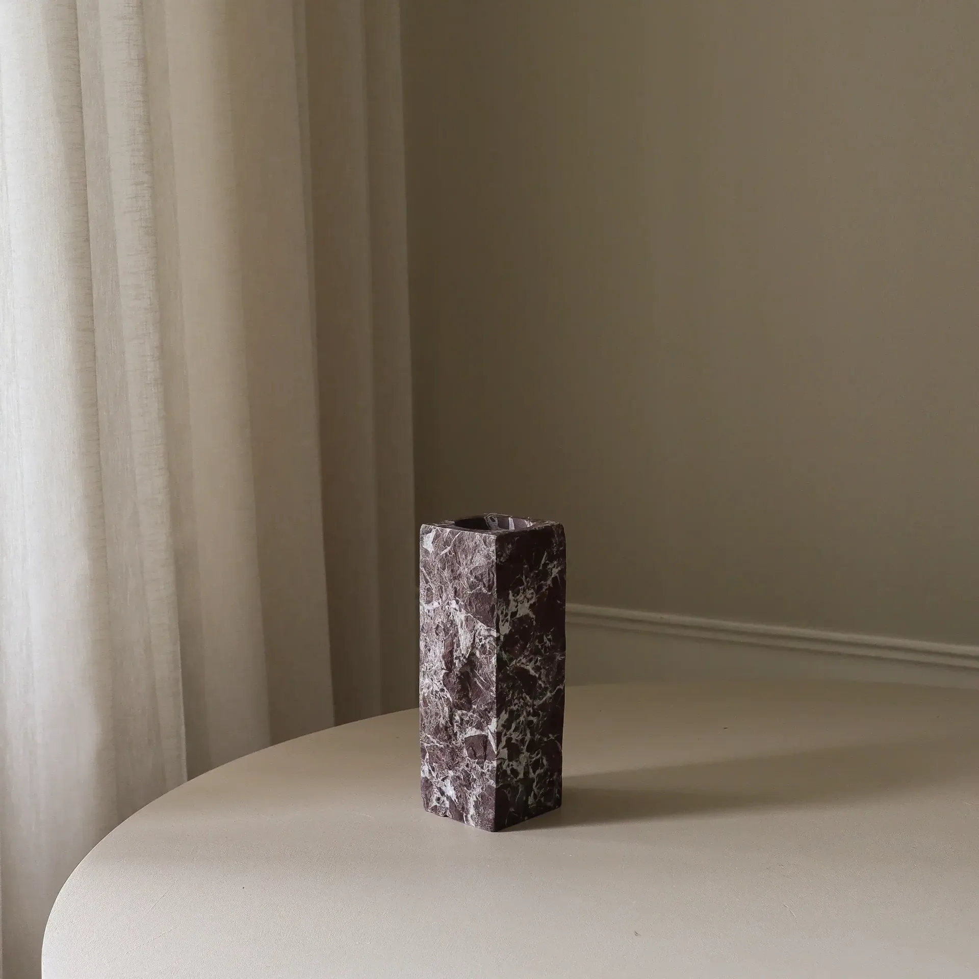 Rosso Levanto Edge marble vase, Small, 25 cm Botané