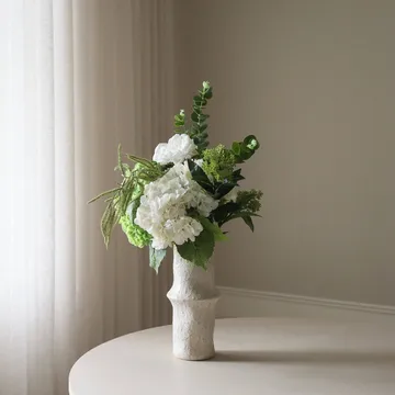 Smashed Avocado artificial bouquet - Hydrangea-peony-amaranth-skimmia berries-eucalyptus 12 pcs - Botané