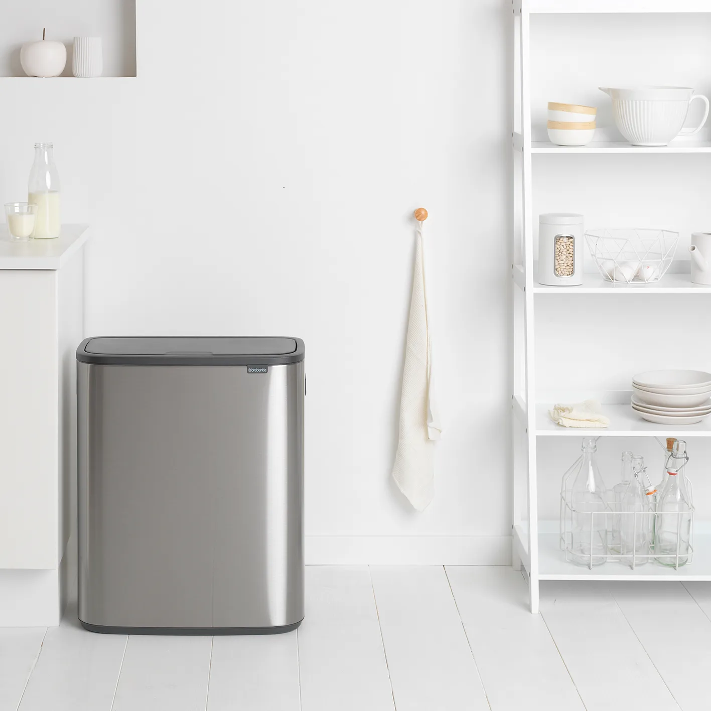 Bo touch bin 60 L, Matte brushed steel Brabantia