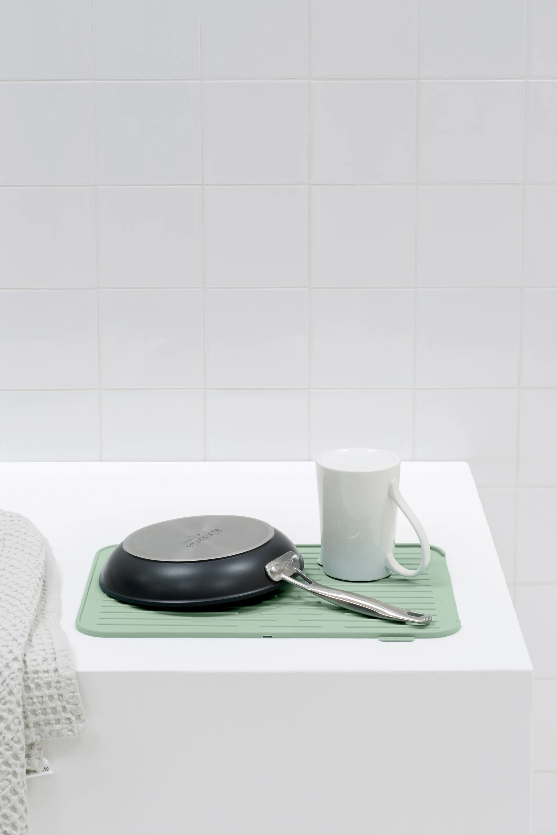 Brabantia dish mat silicone, Jade green Brabantia